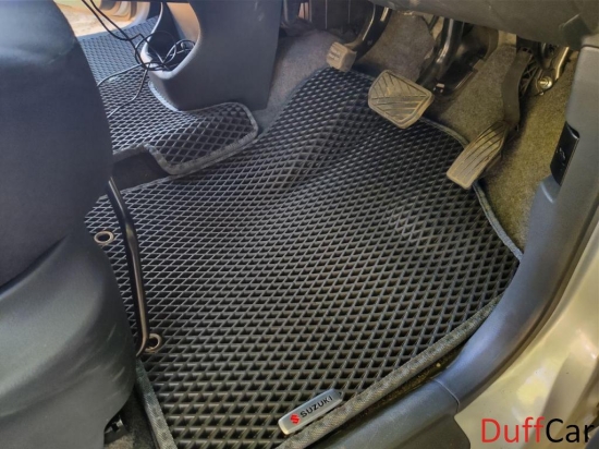 Автомобильные коврики Suzuki Solio Wagon II (2015 - 2018)